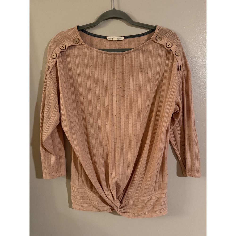 Above and Beyond Ribbed Twist Front Top Peach Pink Button Shoulder Large